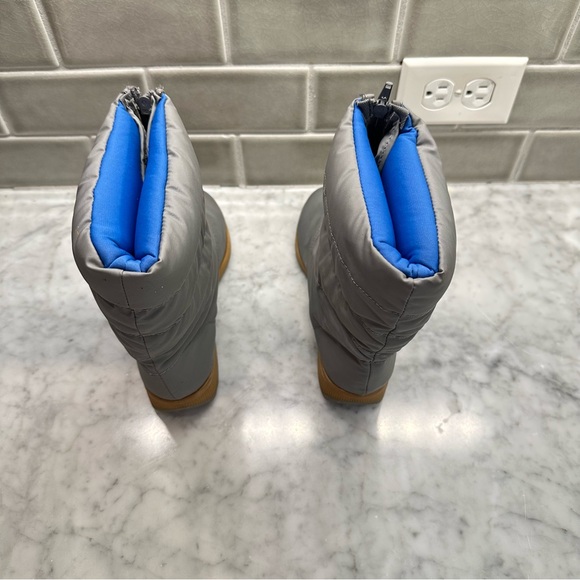 Vintage Retro Fashion Gray Snow Boot Wedge Size 7 - Picture 5 of 10